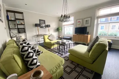 Image de The Jasmine Apartment