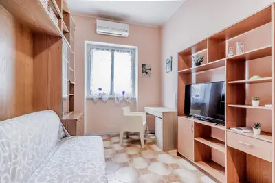 Image de Cine City appartament (near Metro line C stop Alessandrino)