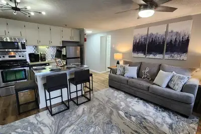 Image de Mountain Lodge 123 - Ski-in/Out - Pvt Parking