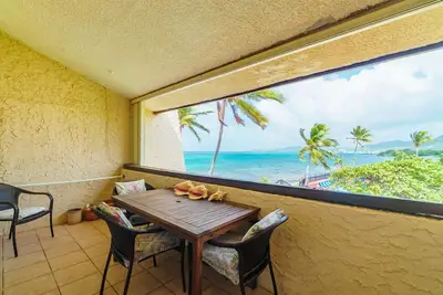 Image de Seaside Bliss : Your Sugar Beach Retreat with Pool & Refreshing A/C