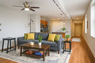 Image de Downtown Sq: Stadium, Casino, Rock Hall, Clinic