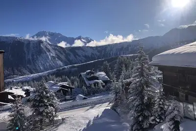 Image de Courchevel 1850 - 4 personnes : skis aux pieds Bellecôte, draps serviettes, wifi