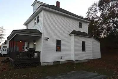 Image de Close to trails! Cozy home base for your snowmobile adventures.