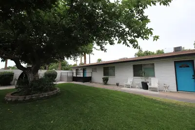 Relaxing 2Bd/1Bath~Sleeps 4