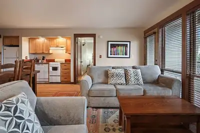 Image de Updated & Fabulous! Year Round Pool & Hot Tub, Tennis