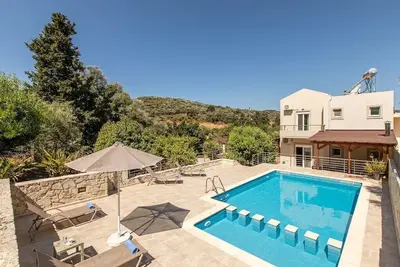 Neaira Villas - Villa no2 with private pool