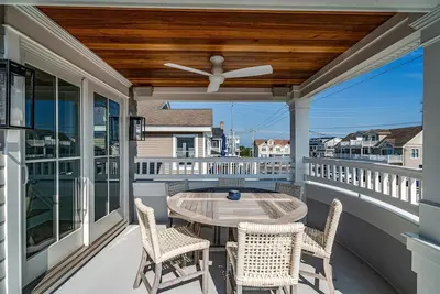 Image de Victory Sol - 5 bedroom \/ 5. 5 Bath Luxury Home w\/ Pool - Avalon Nj - Sleeps 12