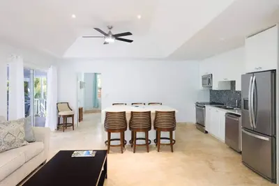 Image de Enjoy Paradise with your family! 3-Bedroom Villa with 3. 5 Bathrooms in leeward🌴☀️