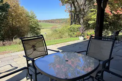 Image de Sunset Ridge - Cozy lower level apartment, easy drive to Asv