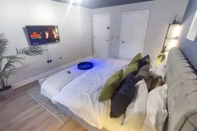 Image de Modern & Cosy 3 Bedroom Apartment