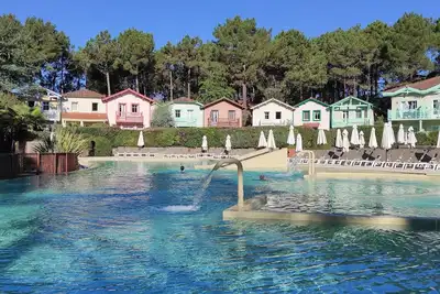 Image de Au milieu des pins, à Lacanau Océan, charmant appartement - Domaine du Golf