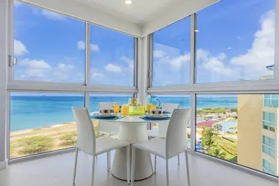 Image de Modern Coastal Ocean View by Eagle Beach