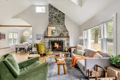 Image de Vintage Country Home with Games, Bbq & Trails, & 20 Min to Hudson