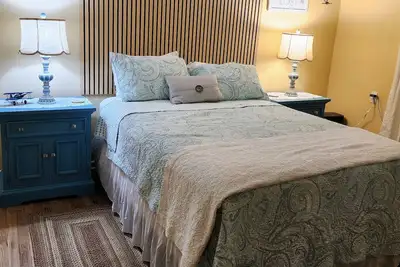 Image de Fenced Yard, Pets Stay Free, Great Foley Location, Near Owa and Beaches.