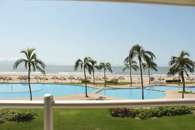 Image de Oceanfront Luxury Condo in Nuevo Vallarta