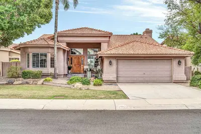 Image de Entire Home in Arrowhead Ranch on the Legends Golf Course