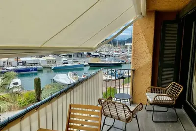 Image de Marinesappartement: 2min Plage, Accès Direct Port