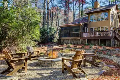 Image de Sapphire Vacation Rental Cabin: Close to Hiking