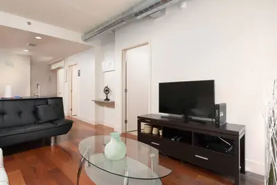 Image de 2br/1ba Apartment near Rittenhouse Square by RedAwning