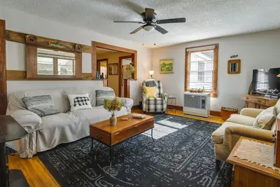 Image de Pet-Friendly Topton Home w/ Patio, Deck & Views!