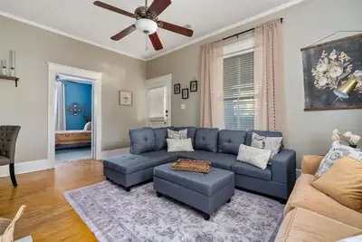 Image de Sunny Side Cottage: Cozy Stay by Anderson U!