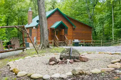 Image de Fairytale Forest 🌲 16 Acre Private Retreat Bordering the Smokies 🌄 Just You & Nature