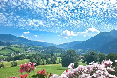 Image de Appartement de vacances \"Knollgut Buchberg\" avec vue sur la montagne, terrasse partagée et Wi-Fi