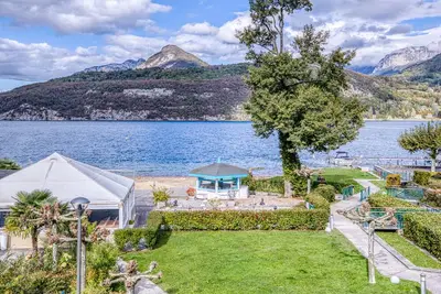 Image de La plage privée du lac