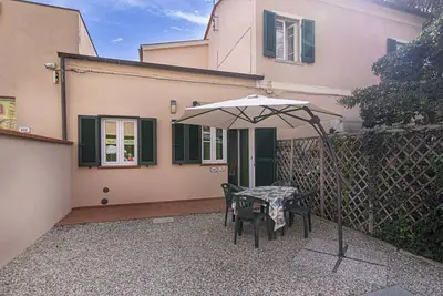 Image de Mandorlo two-room apartment in the center of Marina di Campo with equipped outdoor area