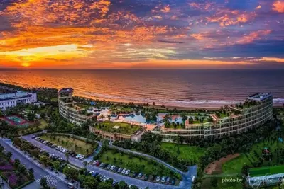 Image de Sea Breeze Villa Flc sang trọng gần biển có bể bơi