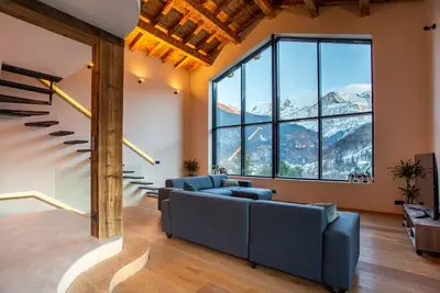 Image de Chamonix Valley Chalet with spectacular views, large open plan modern