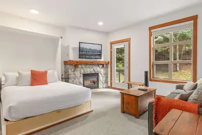 Image de Cozy Studio Near Ski Lifts w/ Hot Tub & Pool