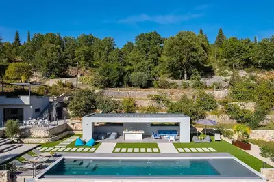 Image de Luxury Villa Depollo with 44sqm heated pool, 6 bedrooms, Makarska hinterland