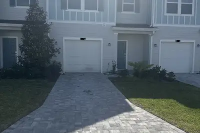 Image de Brand new modern townhome