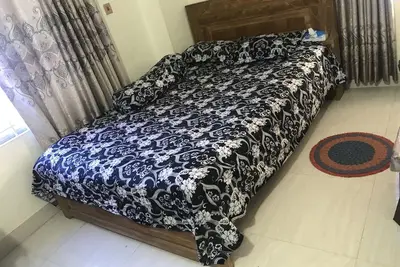Image de Flat Rents at Aftabnagor Dhaka\n100% Safety and Security and Trusted Living place