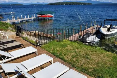 Image de Beautiful Waterfront home located on Lake Winnipesaukee