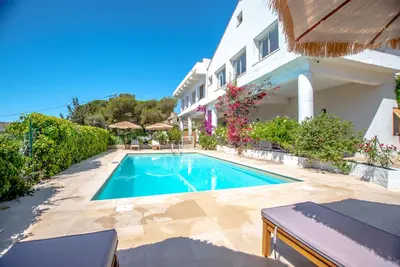 Image de Villa \"Paradis\" avec vue sur la mer, piscine privée et Wi-Fi