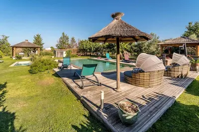 Image de Superbe appartement de 3 chambres à.