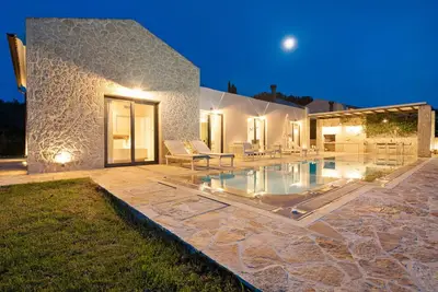 Luxury Corfu Villa: Lithari Tria, Private Pool, Sleeps 4-5