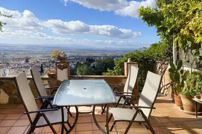 Image de Villa San Miguel Alto, dos Terrazas Patio con Vistas y Piscina