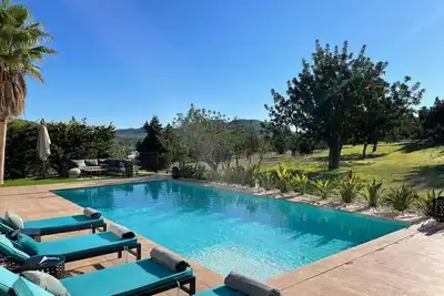 Image de Modern & luxurious family friendly villa in the charming village of Sant Josep.