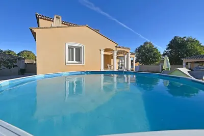 Image de Magnifique maison de 3 chambres à Arles