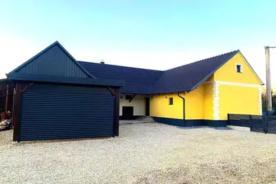 Image de Homestead remodeled: modern relaxing retreat. Cycling, thermal spas, vineyards