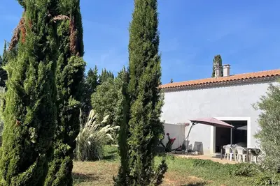 Image de GÎTE La Crau - Mas De Cargane -Avec Piscine Au Coeur D'Une Oliveraie Biologique