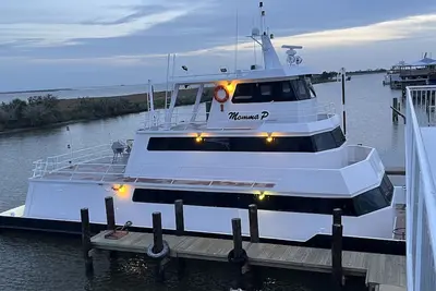 Image de Cocodrie Camp Boat Rental