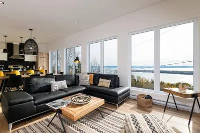 Image de Le Charmant - Magnifique vue sur le fleuve, spa et Sauna