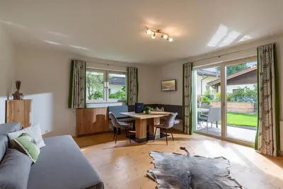 Image de Appartement Alpenrose mit Terrasse, Du/wc, 2 Sz - Haus Leo