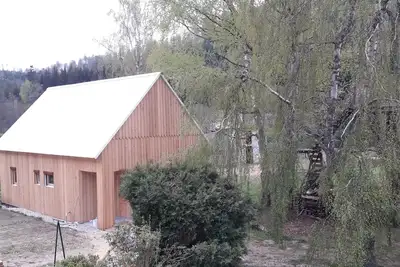 Image de Gîte \" La Mosotte\" situé à Saint-Quirin, proche des sentiers de randonnée.