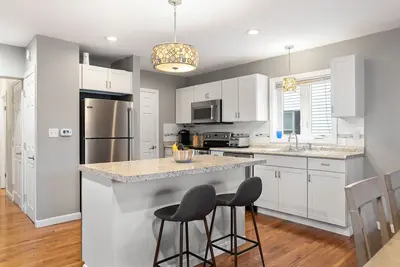 Image de Central Saco Stay Comfort & Style for Your Getaway