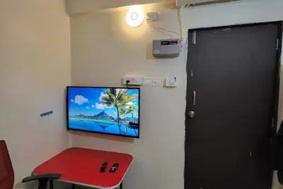 Image de Ac room & huge garden patio on rooftop of bungalow